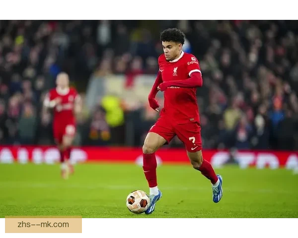 加克波欧联杯主场两球建功助球队轻取林茨