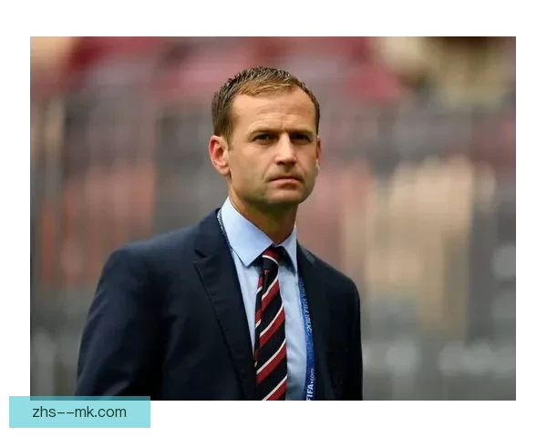 曼联任命阿什沃斯为新任足球总监推动俱乐部未来发展